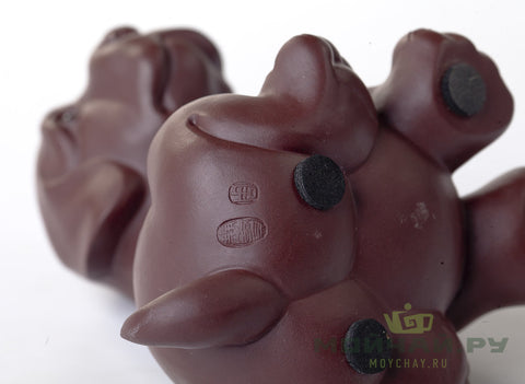 Teapet # 19811, clay