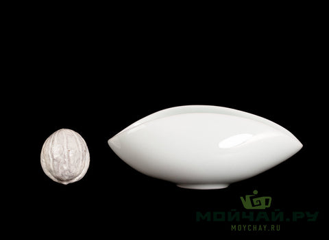 Tea presentation vessel # 28391, porcelain