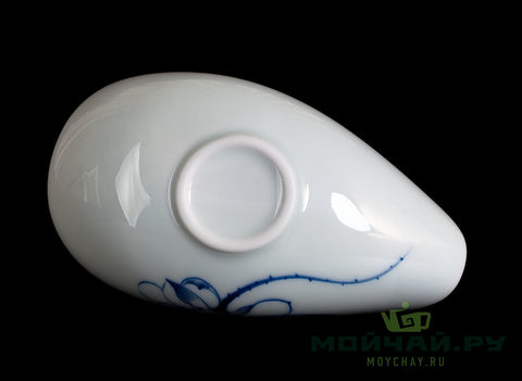 Tea presentation vessel # 28391, porcelain