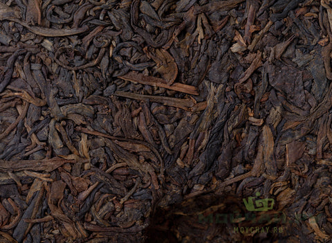 Jipin Yue Chen Yue Xiang Bing Cha (2004), oud Sheng Puer