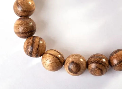 Pulsera # 113, agarwood vietnamita