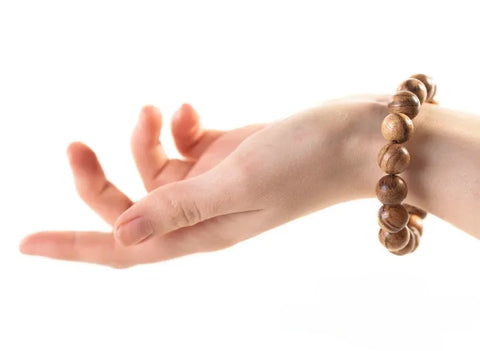 Bracelet n° 113, bois d'agar vietnamien