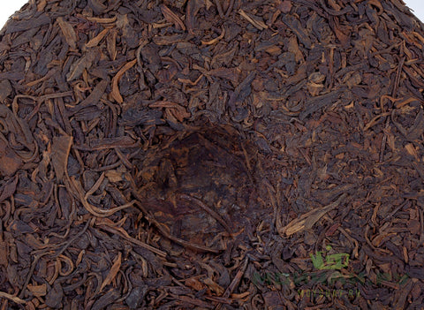 Yiwu Zheng Shan Ye Sheng Cha (2000), oud Sheng Puer