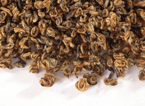 Jin Luo (Ricci Dorati)