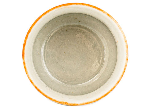 Beker # 33798, keramiek, Dehua, 110 ml.