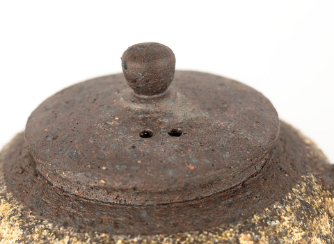 Theepot nr. 33830, houtgestookt, keramiek, Dehua, 320 ml.