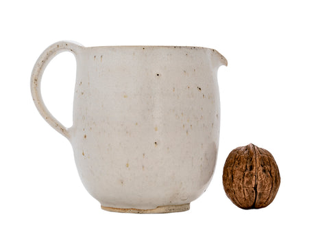 Gongdaobei # 40371, ceramic/hand painting, 281 ml.