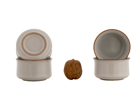 Set for tea ceremony (9items) # 91050, porcelain: teapot 225 ml, gundaobey 210 ml, teamesh, six cups 60 ml.