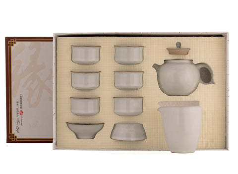 Set for tea ceremony (9items) # 91050, porcelain: teapot 225 ml, gundaobey 210 ml, teamesh, six cups 60 ml.