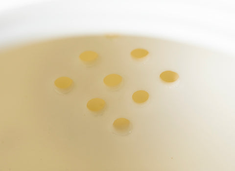Set für Teezeremonie (9-teilig) Nr. 41982, Porzellan: Gaiwan 250 ml, Gundaobey 200 ml, Teamesh, sechs Tassen 52 ml.