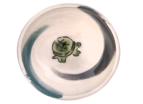 Beker Moychay 'Turtle' # 44504, keramiek/handbeschilderd, 34 ml.